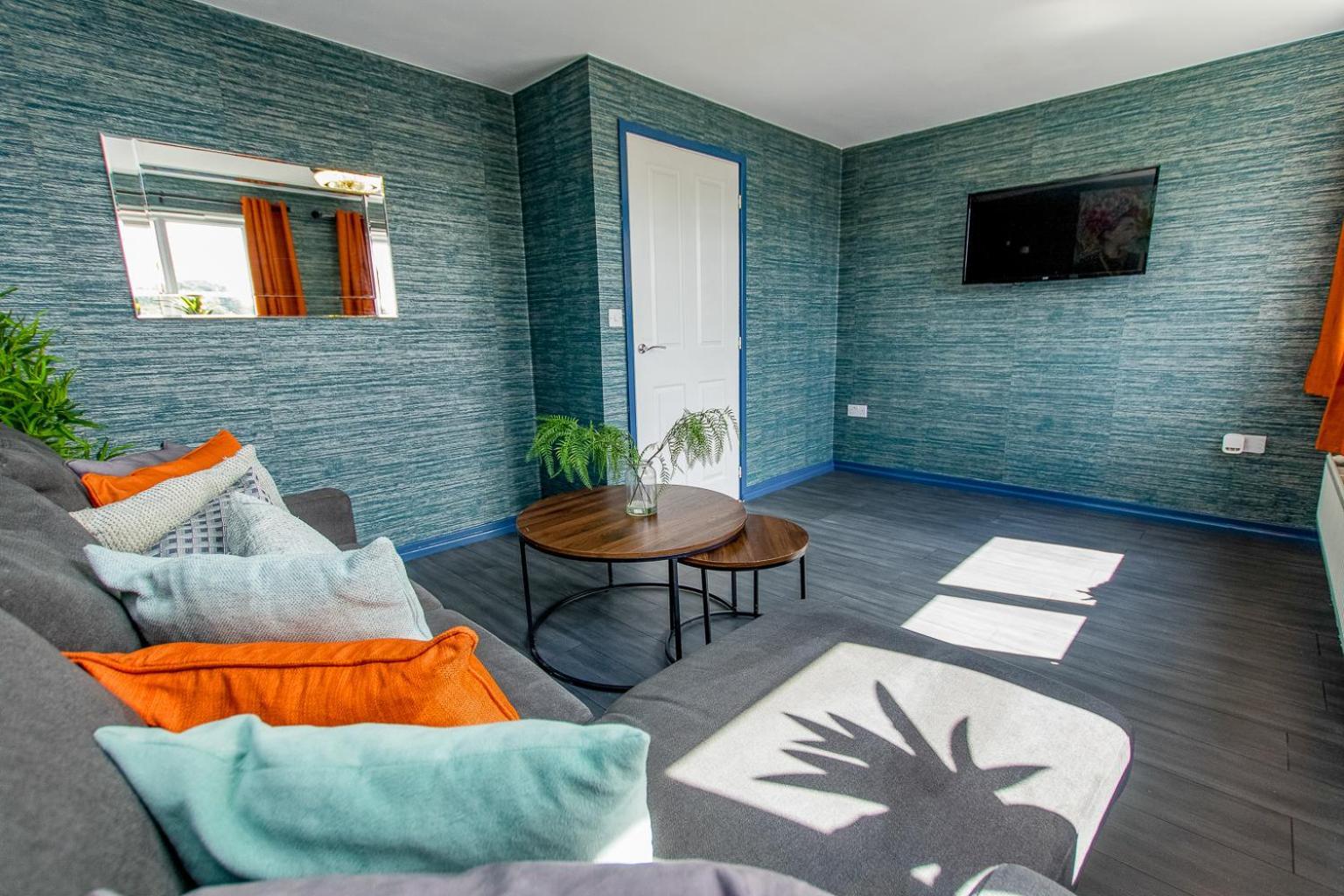 Free Parking 3 Bedroom House In Нотингам Екстериор снимка