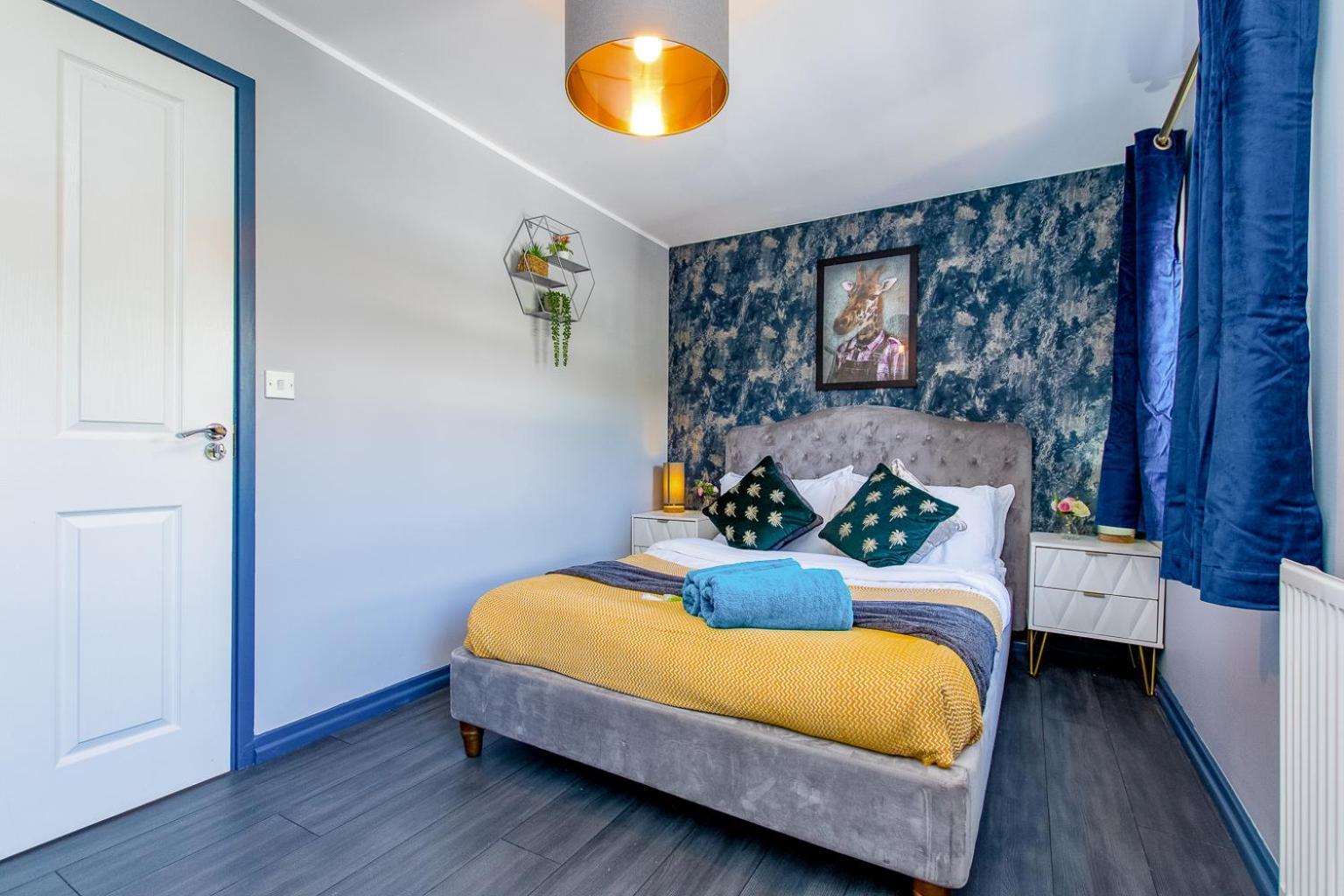 Free Parking 3 Bedroom House In Нотингам Екстериор снимка