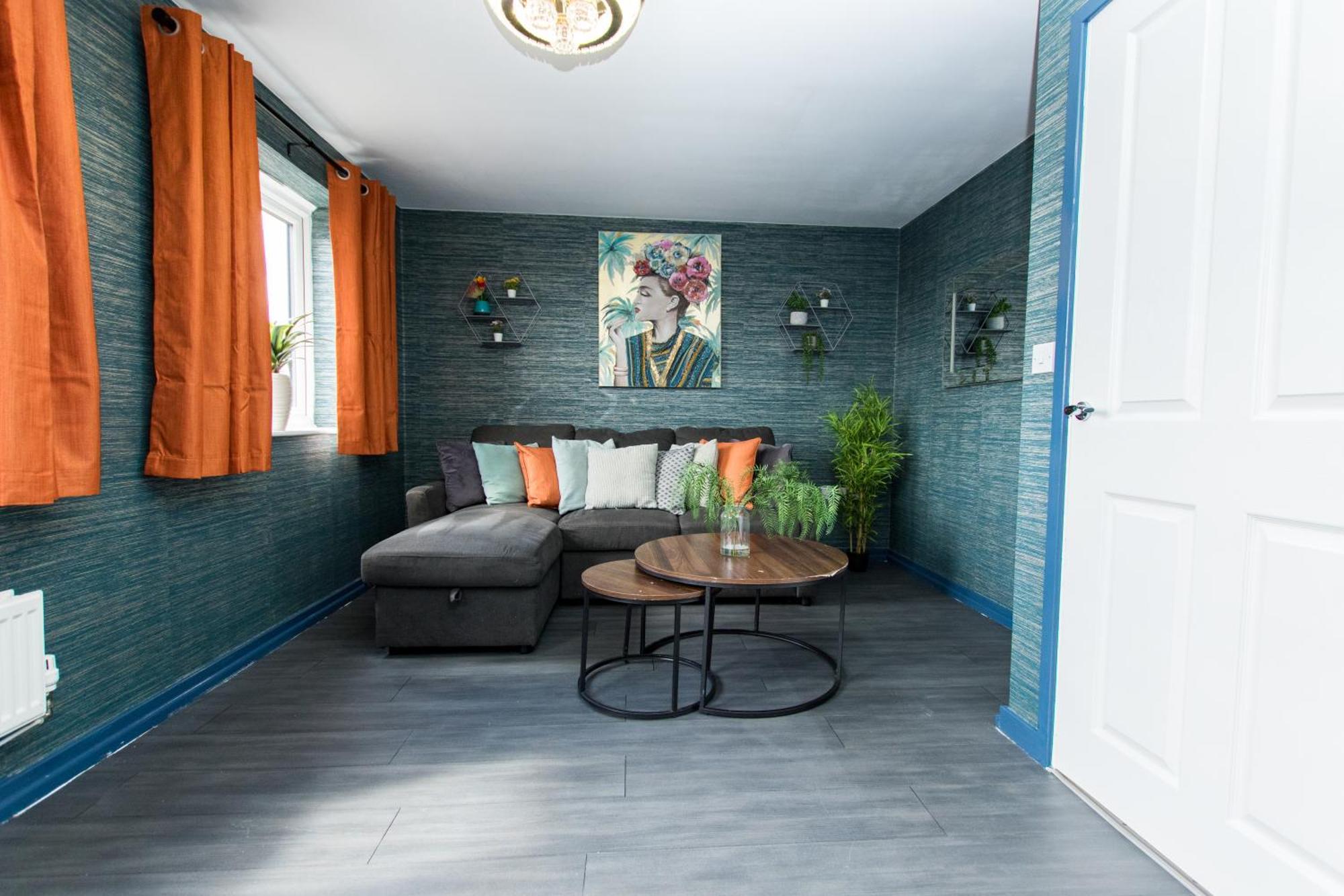 Free Parking 3 Bedroom House In Нотингам Екстериор снимка